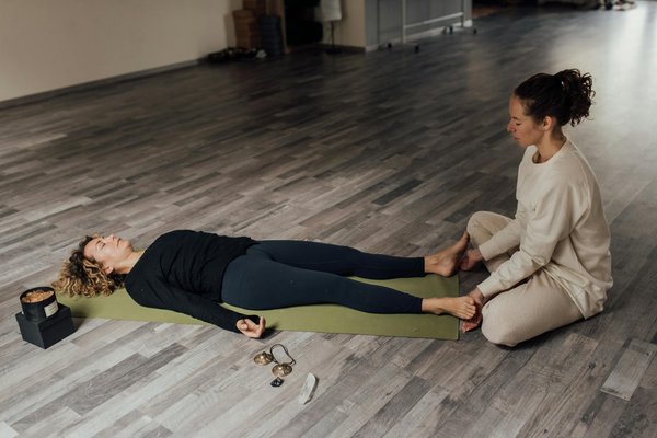 Exploring the Cardiovascular Perks of Routine Tennis: How Regularly Hitting the Court Boosts Your Heart Health